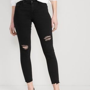 Black Old Navy Rockstar Jeans